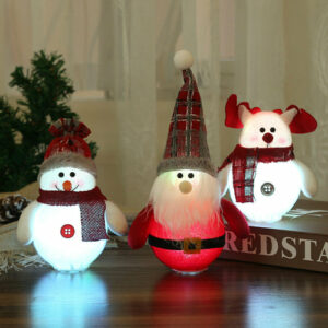 Décorations de Noël à LED : ornements représentant le père Noël et un bonhomme de neige