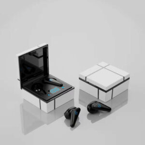High-quality headset with low latency and a digital display