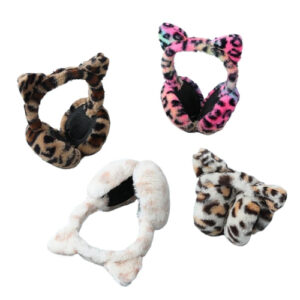 Cache-oreilles en peluche à motif léopard