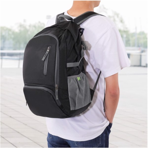 35-litre ultra-lightweight foldable rucksack for cycling, hiking and camping - Image 5